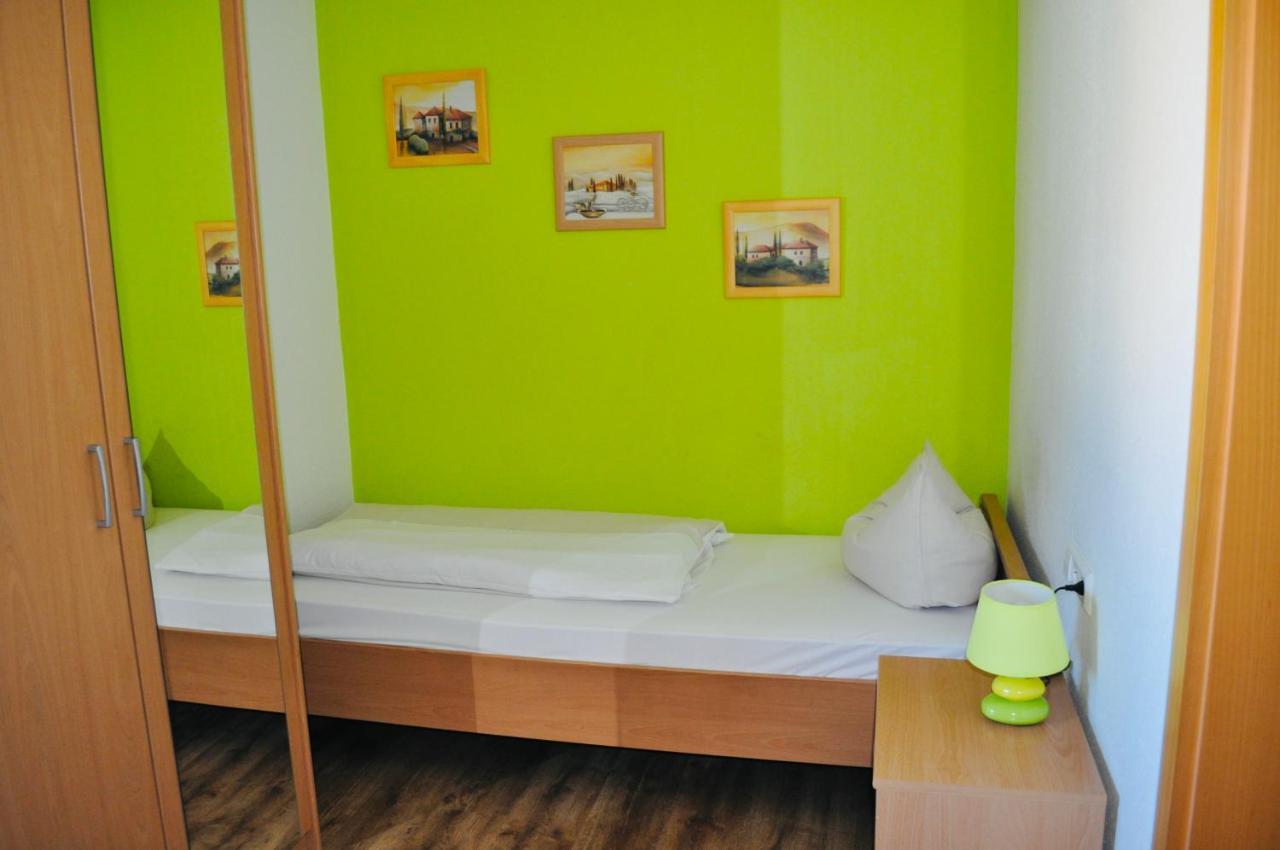 Hotel Discovery Stuttgart Buitenkant foto
