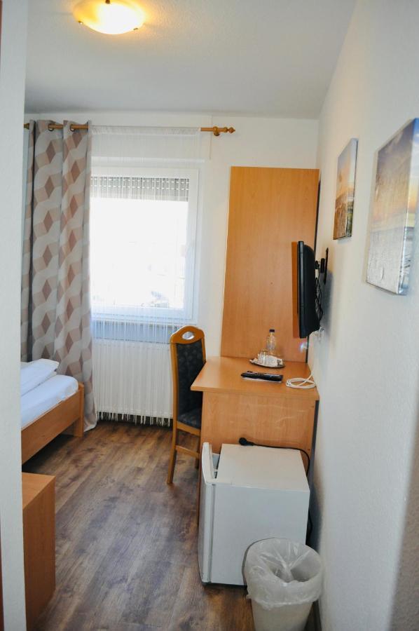 Hotel Discovery Stuttgart Buitenkant foto