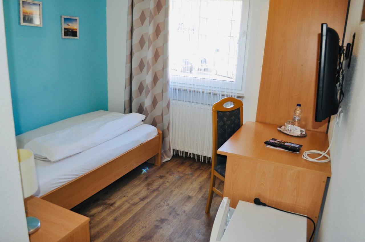 Hotel Discovery Stuttgart Buitenkant foto